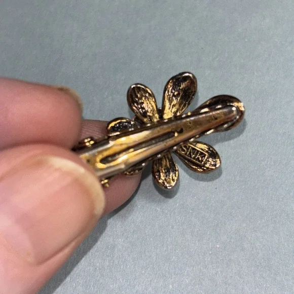 Vtg Tie Tac Aurora Borealis Tie Tac Or Pendant Gold Tone SNK 1" Multi-color - Picture 5 of 8